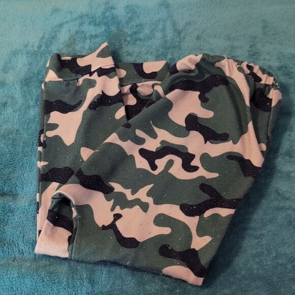 Kids Camouflage Pants Size 4 - Picture 1 of 7